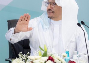آل الشيخ .. صعوبات منصة “مدرستي” في طريقها للحل .. والوزارة واجهت تحديات كبيرة