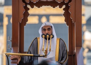 فضيلة الشيخ الدكتور” عبدالله الجهني” في خطبة الجمعة : إننا ولله الحمد في مملكتنا العزيزة نعيش في ظل وارف من عدالة الإسلام .. وننعم بعيش رغيد .. تحت الحكم الرشيد