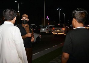 شرطة ‫حائل‬ تتابع تنفيذ الإجراءات الاحترازية والتدابير الوقائية في الأسواق الشعبية وتحرير المخالفات