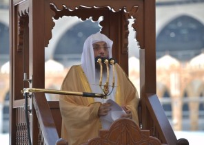 فضيلة الشيخ أسامة خياط في خطبة الجمعة: ليس بِدْعًا أن يكونَ منعُ الله الإنسانَ من بعض محبوباتِه عطاءً منه له؛ لأنّه منعُ حفظٍ وصيانةٍ وحماية