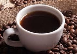 استشاري: تناول 4 أكواب من القهوة الداكنة يسبب هذه الأضرار.. والقهوة العربية أفضل لهذا السبب