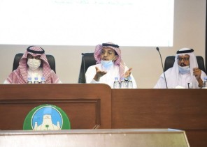 أمانة الرياض تنظم ورشة عمل للمتقاعدين تسهيلاً لإجراءاتهم النظامية