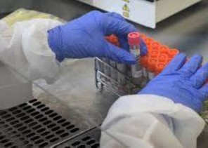 جامعة أكسفورد تنجح في تطوير اختبار سريع قادر على اكتشاف فايروس كورونا في أقل من 5 دقائق