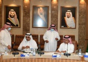 أمين الشرقية يوقع 6 اتفاقيات شراكة مع القطاع الخاص لتنفيذ عدد من المبادرات في الخبر