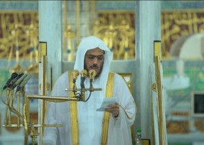 الثبيتي في خطبة الجمعة: الرضا عطاء الله لمن أقبل عليه فأحبه ومن أحبه ربه أدناه وقربه وسيرضيه