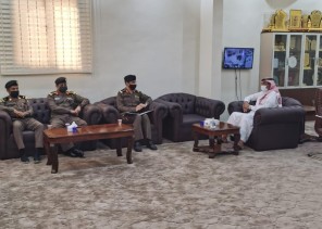 “محافظ صامطة ” يبحث مع مدير مرور جازان مواكبة التطور والتوسع العمراني