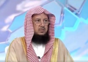 بالفيديو: السليمان يكشف عن أحقية الزوج أن يمنع زوجته من التصرف في مالها