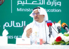 وزير التعليم : يؤكد على أن التعليم المدمج بين الحضوري وعن بُعد سيكون له أهمية كبيرة في المرحلة المقبلة