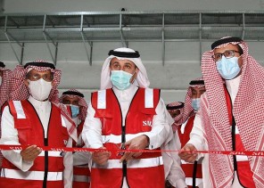 بالفيديو: وزير النقل يفتتح مرافق مناولة المواد الطبية في محطة سال للشحن بمطار الملك خالد