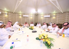 أول مجلس للسعادة على مستوى المملكة بغرفة الخرج