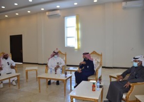 رئيس مركز صوير يتفقد المركز الحضاري