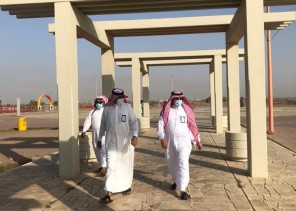 “محافظ صامطة ” يتفقد منتزه الوادي شمال المحافظة
