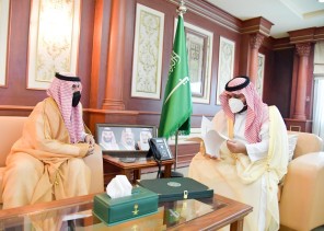 سمو نائب أمير منطقة جازان يطلع على التقرير الخاص بإنجازات وجهود مكافحة المخدرات بالمنطقة..