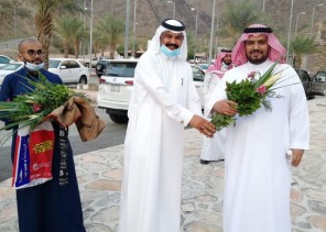 رؤساء الاندية الادبية بمناطق المملكة يزورون غابة رغدان ويطلعون على قرية ذي عين التراثية