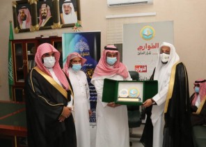 محافظ ” العرضيات ” يفعّل حملة الخوارج شرار الخلق بحضور مدير عام فرع الرئاسة العامة لهيئة الأمر بالمعروف والنهي عن المنكر بمكة