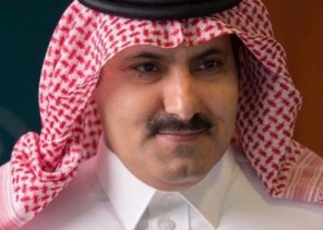 محمد آل جابر: استهداف الحكومة اليمنية يؤكد حجم الخيبة والتخبط الذي وصل له صانعو الموت والتدمير