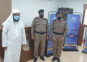 هيئة الأمر بالمعروف بمحافظة الحريق  تنشر المحتوى التوعوي لحملة (الصلاة نور) في الإدارات الحكومية