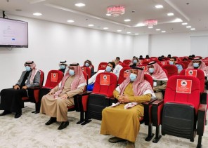 الدكتور الخضيري يحذر من مسببات السرطان خلال محاضرة توعوية بمستشفى متعب بسكاكا