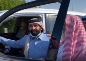 شاهد.. أول القادمين عبر منفذ سلوى: المسؤولون يرحبون وإجراءات العبور يسيرة وتثلج الصدر