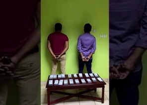الإطاحة بـ”شخصين” تورطا بسرقة مليون ريال من شركة في جدة .. والكشف عن جنسيتهما! – فيديو