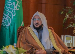 وزير الشؤون الإسلامية: ولي العهد يقوم بعمل جبَار في تطوير وتحسين البيئة التشريعية