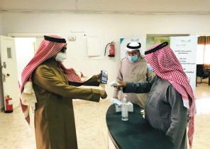 مدير تعليم تبوك يزور مكتب تعليم حقل ويتابع أعمال الصيانة