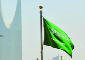 مصدر مسؤول : إيقاف تعاقد الجهات الحكومية مع أي شركة أو مؤسسة تجارية أجنبية لها مقر إقليمي بالمنطقة في غير المملكة