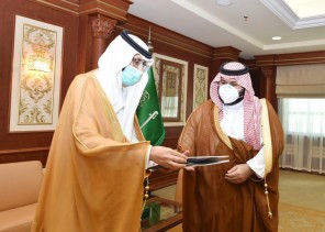 سمو نائب أمير منطقة جازان يستقبل معالي الرئيس التنفيذي لهيئة الغذاء والدواء  ..