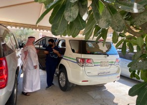 إرادة” الدمام يبدأ في تطعيم مرضاه عبر الطب المنزلي ضد فيروس كورونا