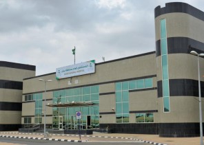 تطوير وتحسين بيئة العمل بمستشفى بيش العام