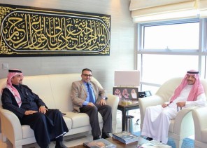 سفير المملكة بالأردن يلتقي نائب عميد شؤون الطلاب لجامعة العقبة الأردنية للتكنولوجيا