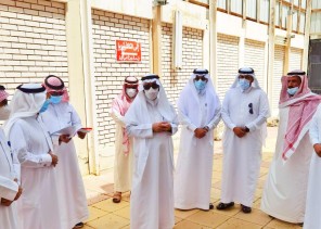 معالي رئيس جامعة الباحة يتفقد كلية العلوم والآداب بالمخواة