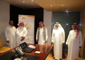 نادي البر التطوعي.. لوحات إنسانية بألوان الرؤية التنموية..