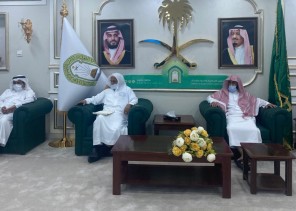 مدير عام فرع وزارة الشؤون الإسلامية بالحدود الشمالية يجتمع بمديري الإدارات .