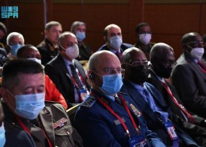 رئيس هيئة الأركان العامة يحضر المؤتمر الدولي التاسع للأمن بموسكو ويلتقي برئيس هيئة الأركان العامة الروسي