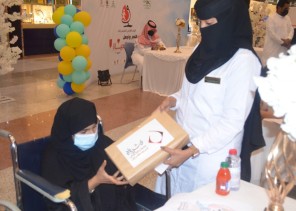 جمعية رعاية مرضى الدم تنظم فعالية اليوم العالمي للإنيميا المنجلية في كادي مول بـ”جازان”