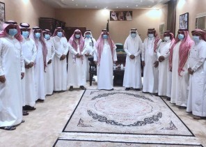 محافظ الدرب يستقبل أعضاء المركز الإعلامي بالمحافظة