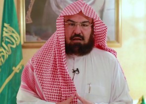 توجيه من السديس بإعتماد إمامين في كل فرض وثلاثة مؤذنين في وقت الفرض الواحد
