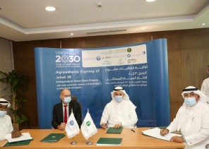 وزير البيئة يوقع اتفاقية مشروع محطة الجبيل 3 لإنتاج المياه