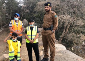 تنمية الشعف تشارك في إخماد حريق المسقي