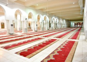 وزارة الشؤون الإسلامية تكمل مشروع فرش مساجد المشاعر المقدسة بمساحة تتجاوز ٣٢ ألف متر بالسجاد الفاخر