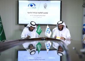 شبكة قنوات المجد ومؤسسة وقف الملوان يوقعان شراكة إعلامية