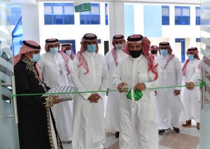 “مساعد وزير المالية” يفتتح معرض “سكني” بمقر الوزارة في الرياض