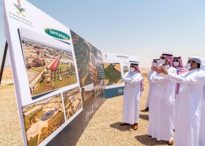 سمو أمير منطقة الجوف يواصل جولاته التفقدية للمحافظات بالوقوف على بعض مشاريع محافظة دومة الجندل