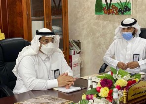 أمين الجوف يبحث مع رئيس ومسؤولي بلدية طبرجل الارتقاء بالخدمات للمواطنين