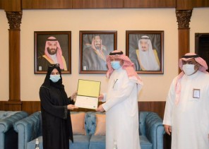 أمانة الشرقية تكرم عدد من متدربات طالبات جامعة الإمام عبد الرحمن بن فيصل