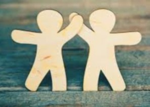 لِمَنْ الحُب اليوم!!؟