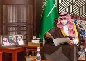 سمو أمير منطقة الجوف يكرم 3 طلاب متفوقين في حفظ القرآن الكريم