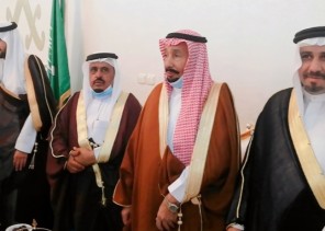 بحضور محافظ الحائط ونائبة .. الأستاذ “حميد حسين بن شويلع” يحتفل بزواج ابنة” حسين””