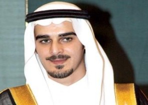 بعد اجرائه عملية جراحية .. الأمير مشعل بن محمد بن سعود يكشف آخر تطورات الحالة الصحية لنجله